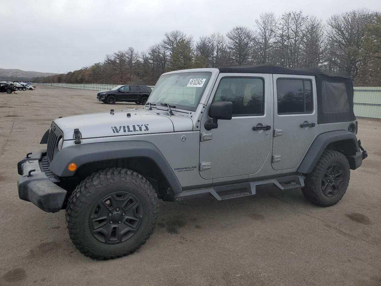 2017 Jeep Wrangler VIN 1C4HJWDG0HL533423
