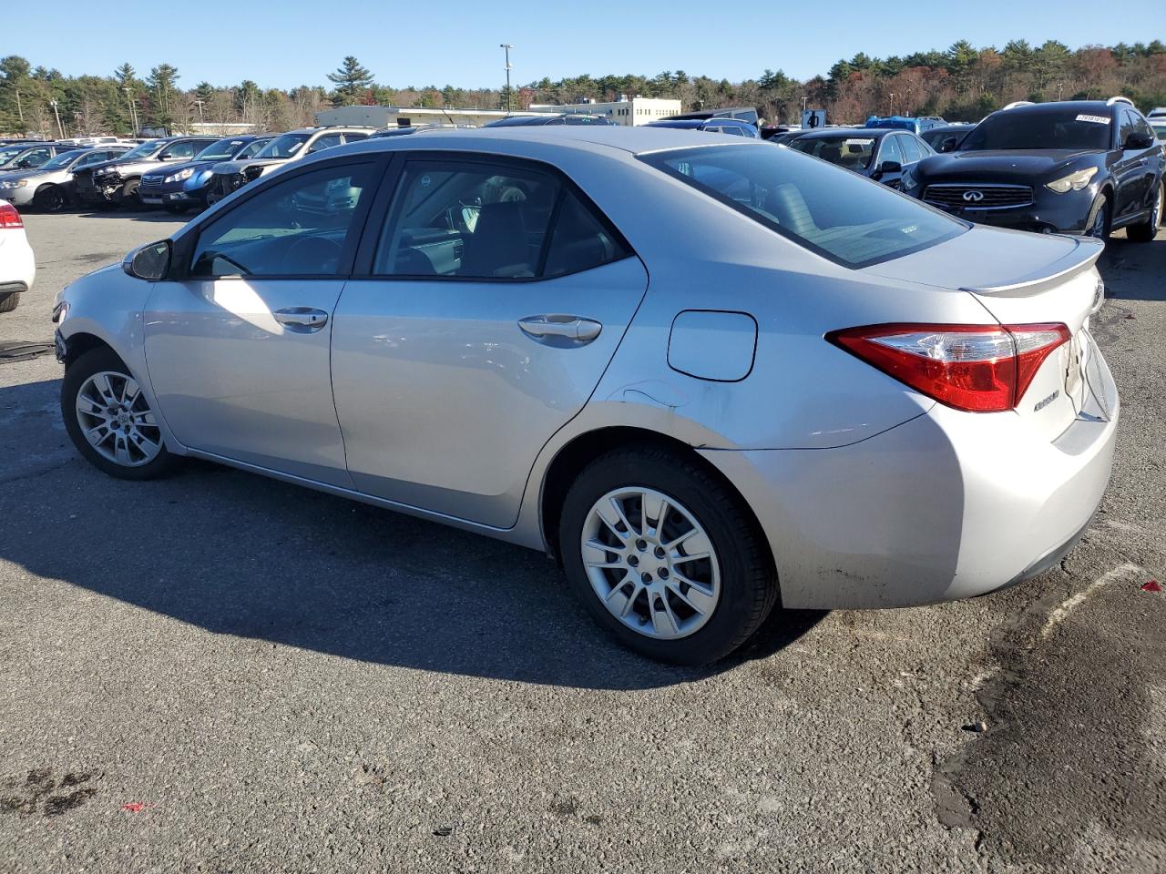 2016 Toyota Corolla VIN 2T1BURHE9GC546698 Copart auction photo, front end / minor dent/scratches damage thumbnail 2