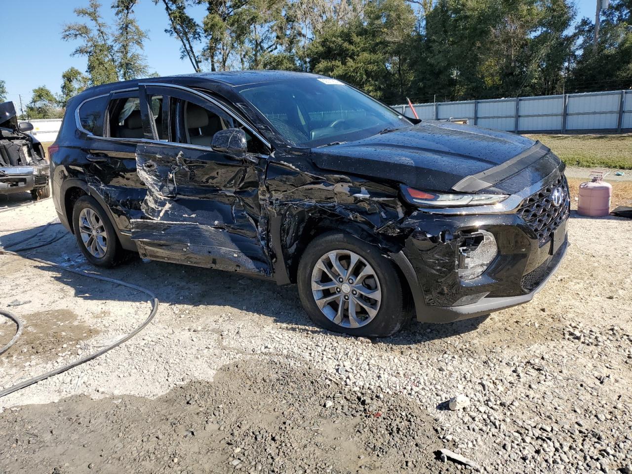 2019 Hyundai Santa Fe VIN 5NMS33AD9KH075625 Copart auction photo, side / front end damage thumbnail 4