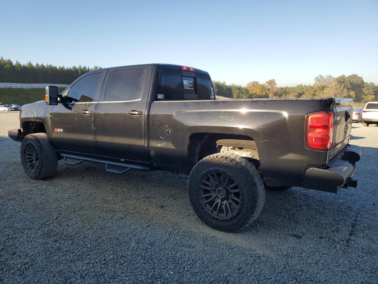 2019 Chevrolet Silverado VIN 1GC1KTEY4KF176256 Copart auction photo, front end / rear end damage thumbnail 2