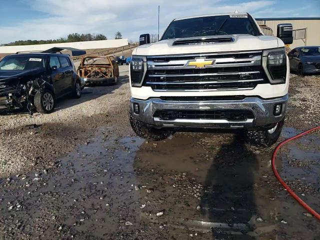 2024 Chevrolet Silverado VIN 2GC1YPEY6R1104854 Copart auction photo, side damage thumbnail 13