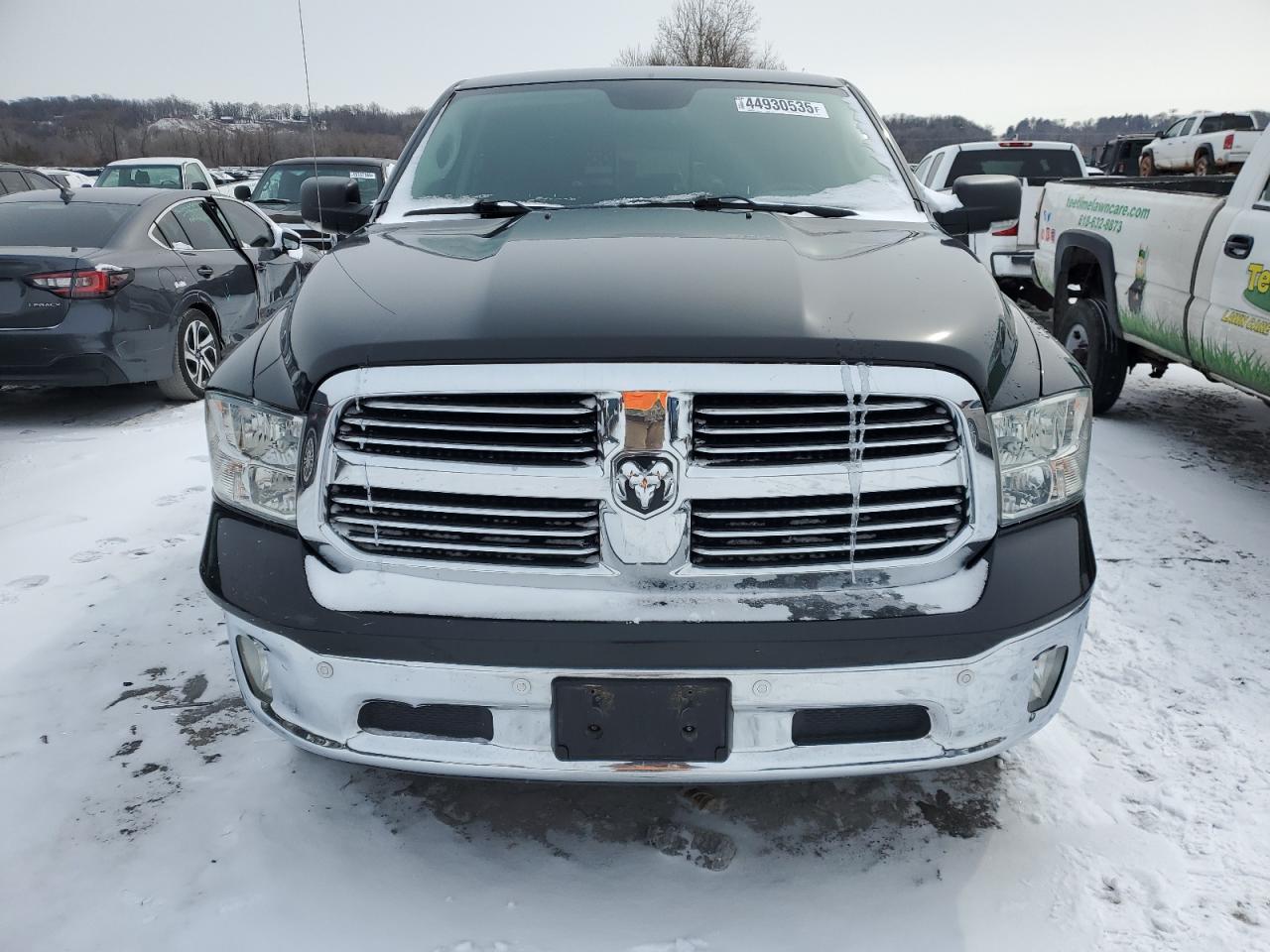 2017 RAM 1500 VIN 1C6RR7LM2HS878637 Copart auction photo, rear end damage thumbnail 5
