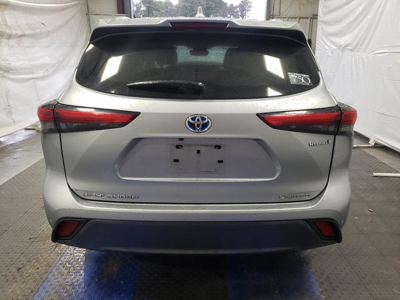 2022 Toyota Highlander VIN 5TDXBRCH6NS083310 Copart auction photo, front end / side damage thumbnail 6