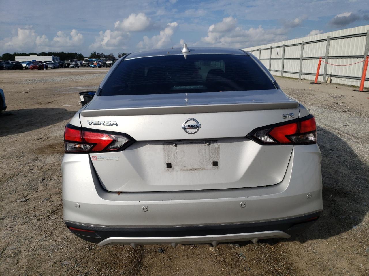 2020 Nissan Versa VIN 3N1CN8FV3LL827016 Copart auction photo, biohazard/chemical / front end damage thumbnail 6