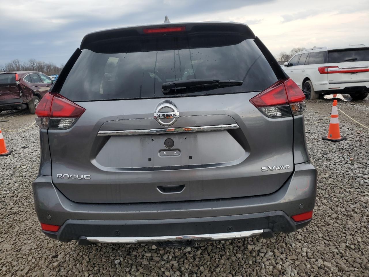 2020 Nissan Rogue VIN KNMAT2MV3LP515423 Copart auction photo, side damage thumbnail 6