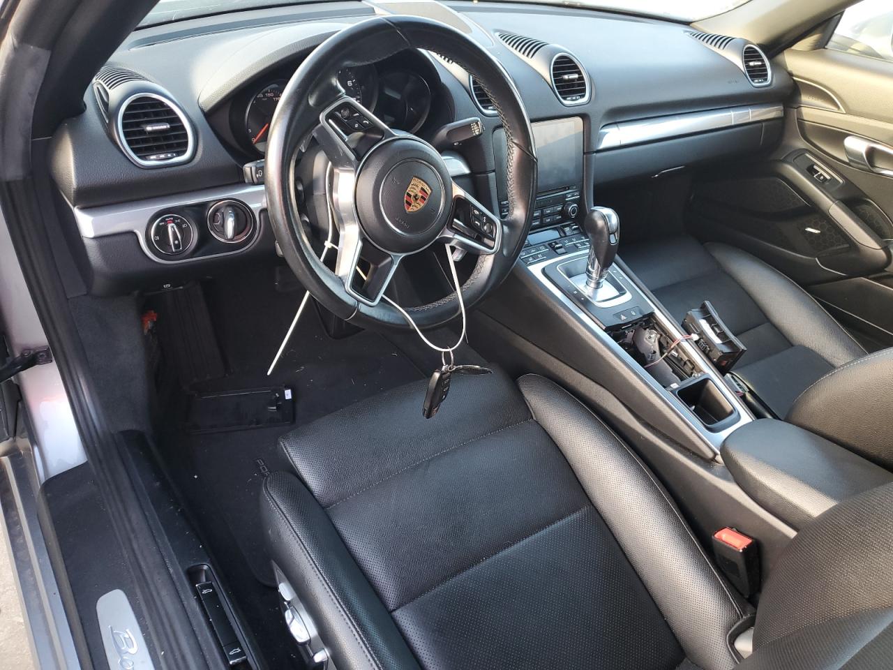2019 Porsche Boxster VIN WP0CA2A89KS210405 Copart auction photo, water/flood damage thumbnail 8