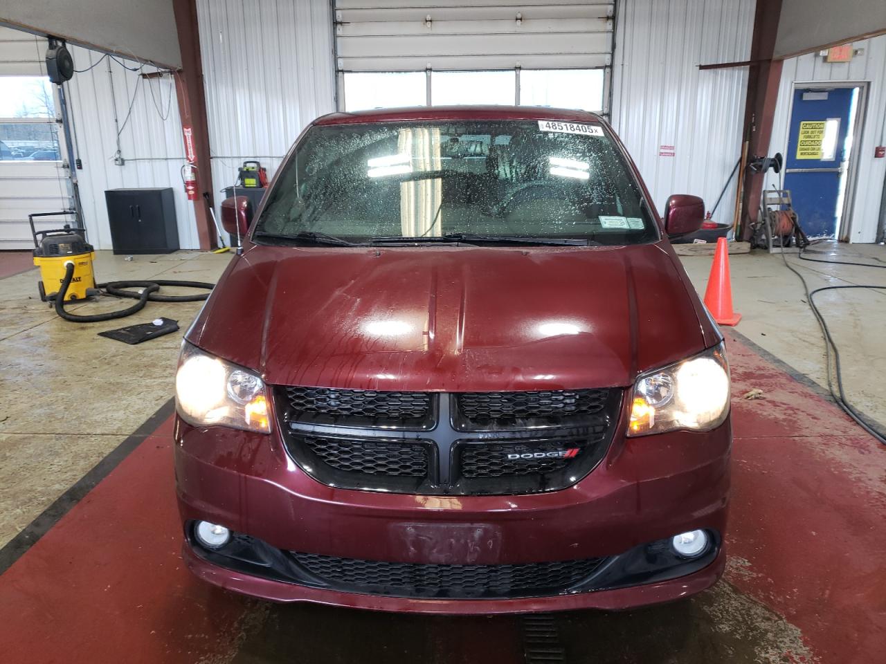 2017 Dodge Caravan VIN 2C4RDGCG0HR848779 Copart auction photo, front end damage thumbnail 5