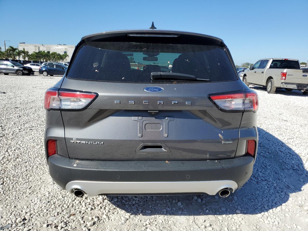 2021 Ford Escape VIN 1FMCU0DZ2MUB03683 Copart auction photo, front end / minor dent/scratches damage thumbnail 6