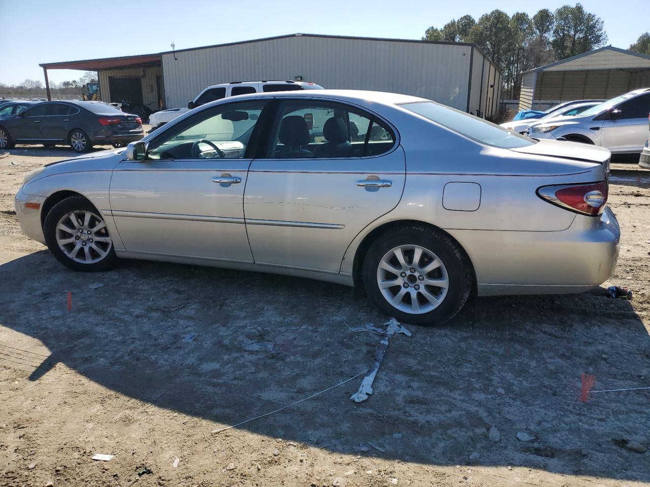 2004 Lexus ES VIN JTHBA30G340002270 Copart auction photo, rear end / front end damage thumbnail 2