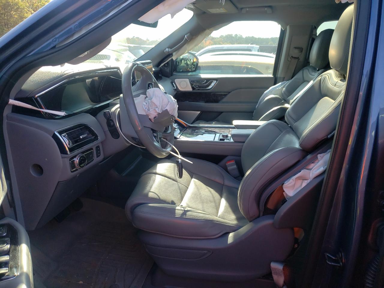 2020 Lincoln Navigator VIN 5LMJJ2LT3LEL22537 Copart auction photo, front end / mechanical damage thumbnail 7
