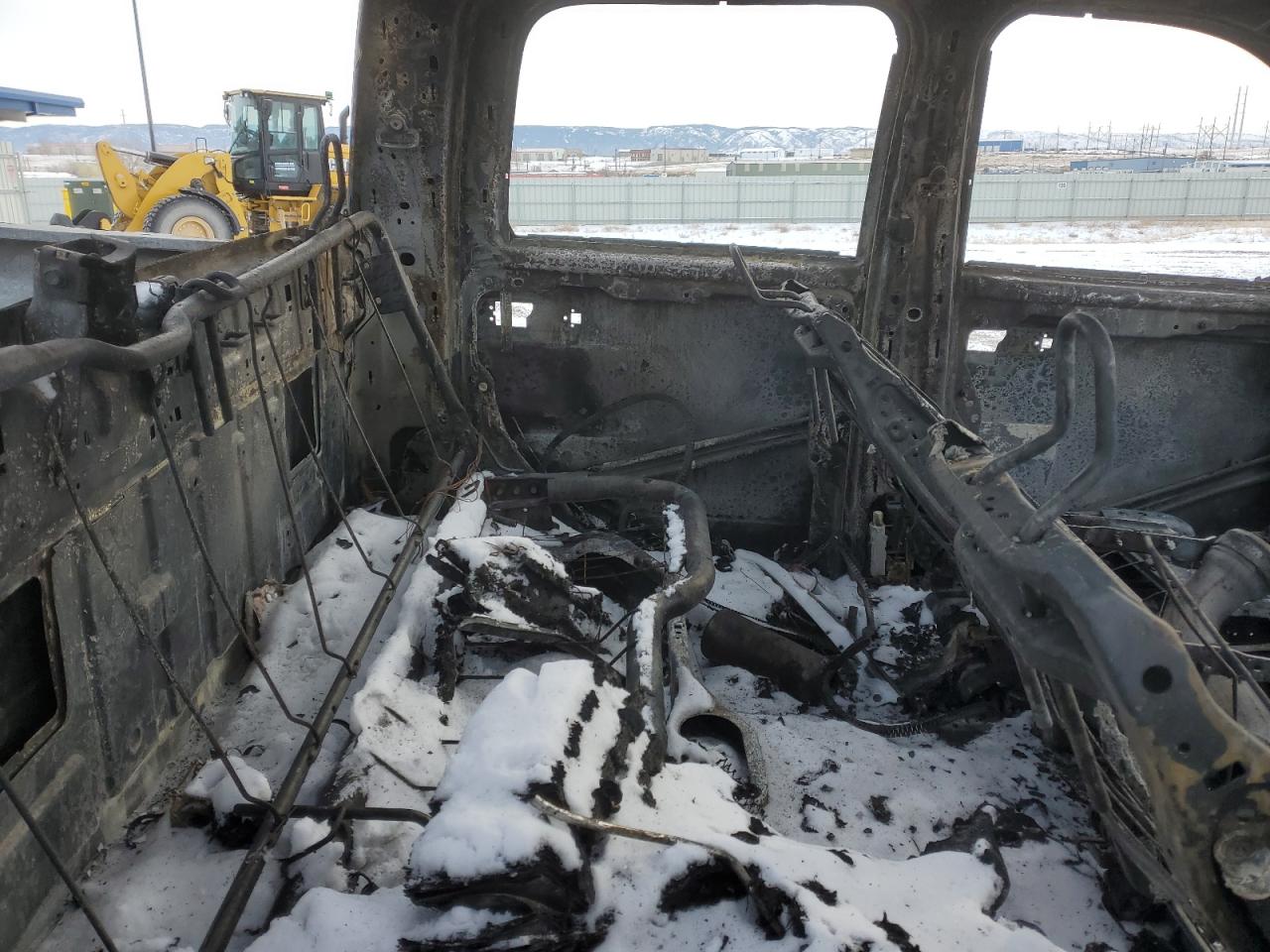 2015 RAM 2500 VIN 3C6UR5CL7FG569093 Copart auction photo, burn / undercarriage damage thumbnail 10
