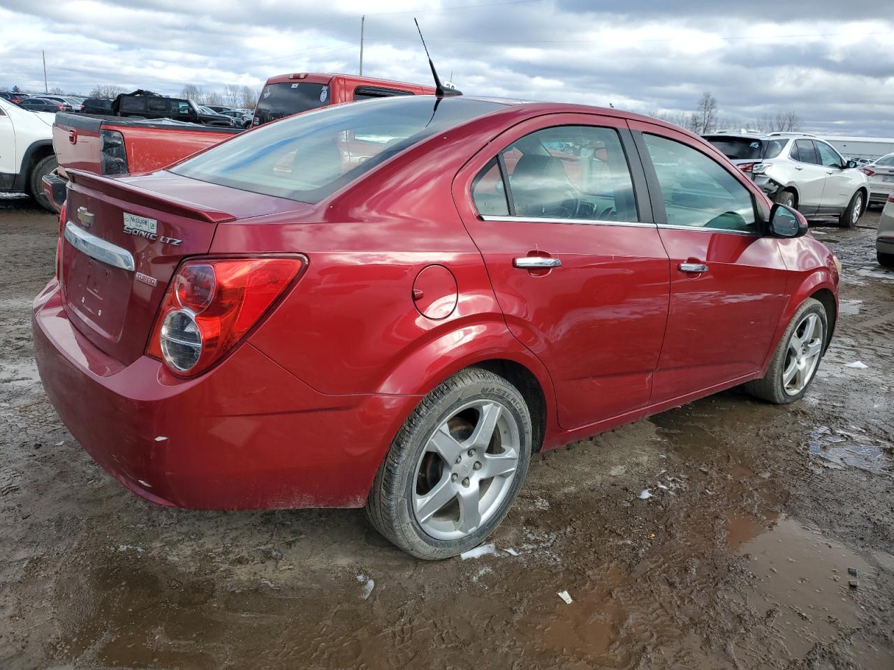 2014 Chevrolet Sonic VIN 1G1JE5SB2E4212294 Copart auction photo, front end / minor dent/scratches damage thumbnail 3