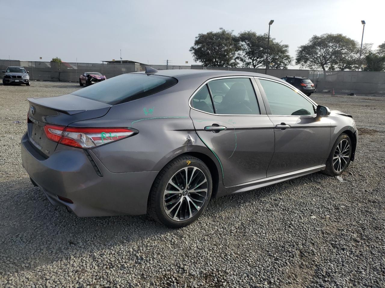 2019 Toyota Camry VIN 4T1B11HK9KU829318 Copart auction photo, all over damage thumbnail 3