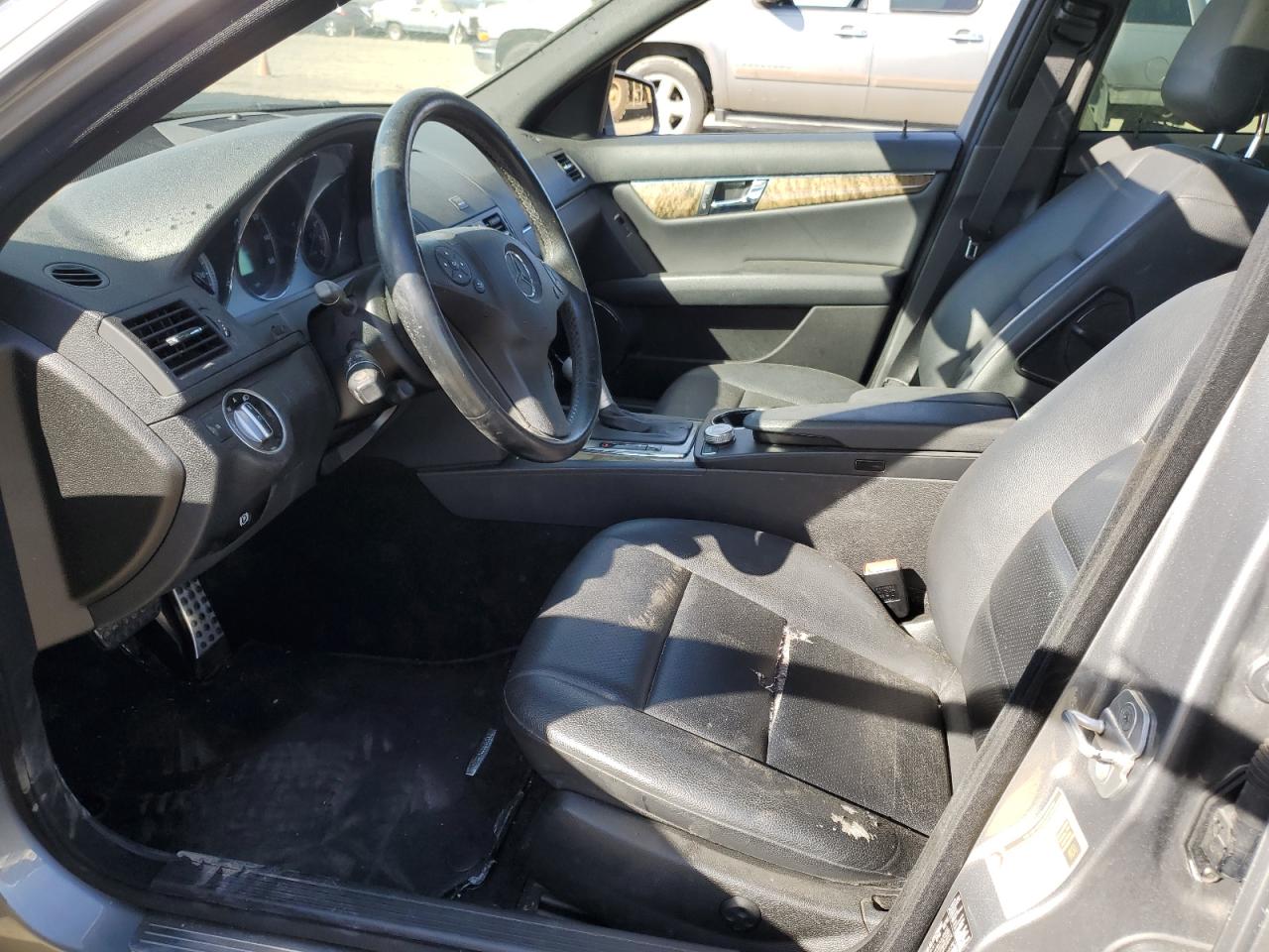 2011 Mercedes-Benz C-klasse VIN WDDGF5GB0BR137395 Copart auction photo, front end damage thumbnail 7
