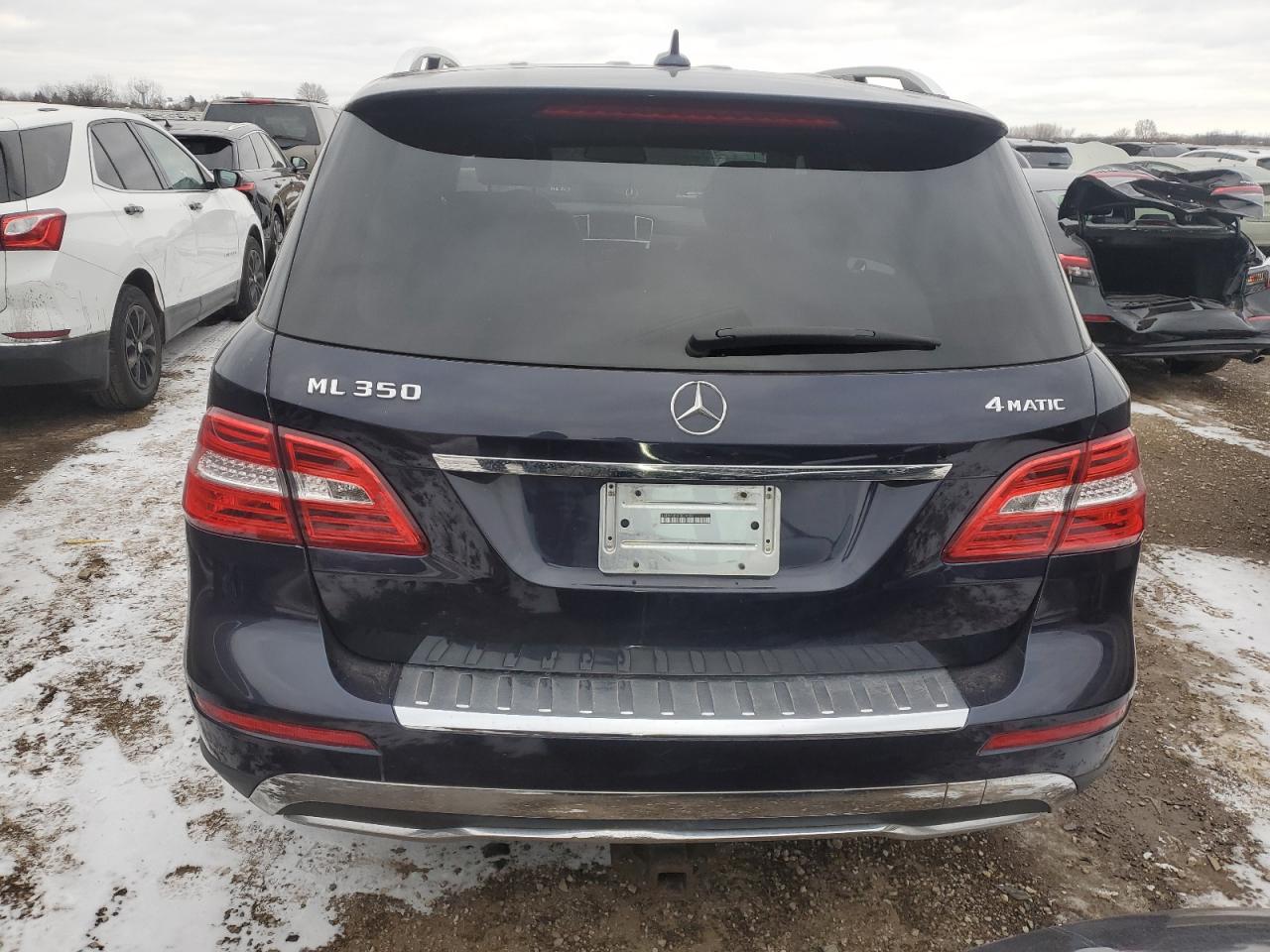 2012 Mercedes-Benz M-klasse VIN 4JGDA5HB6CA016800 Copart auction photo, front end damage thumbnail 6
