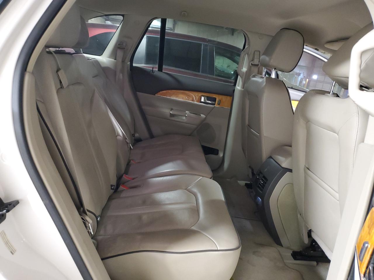 2014 Lincoln MKX VIN 2LMDJ6JK5EBL17571 Copart auction photo, front end / minor dent/scratches damage thumbnail 11