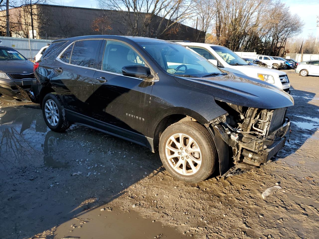 2018 Chevrolet Equinox VIN 2GNAXSEV6J6103956 Copart auction photo, front end damage thumbnail 4