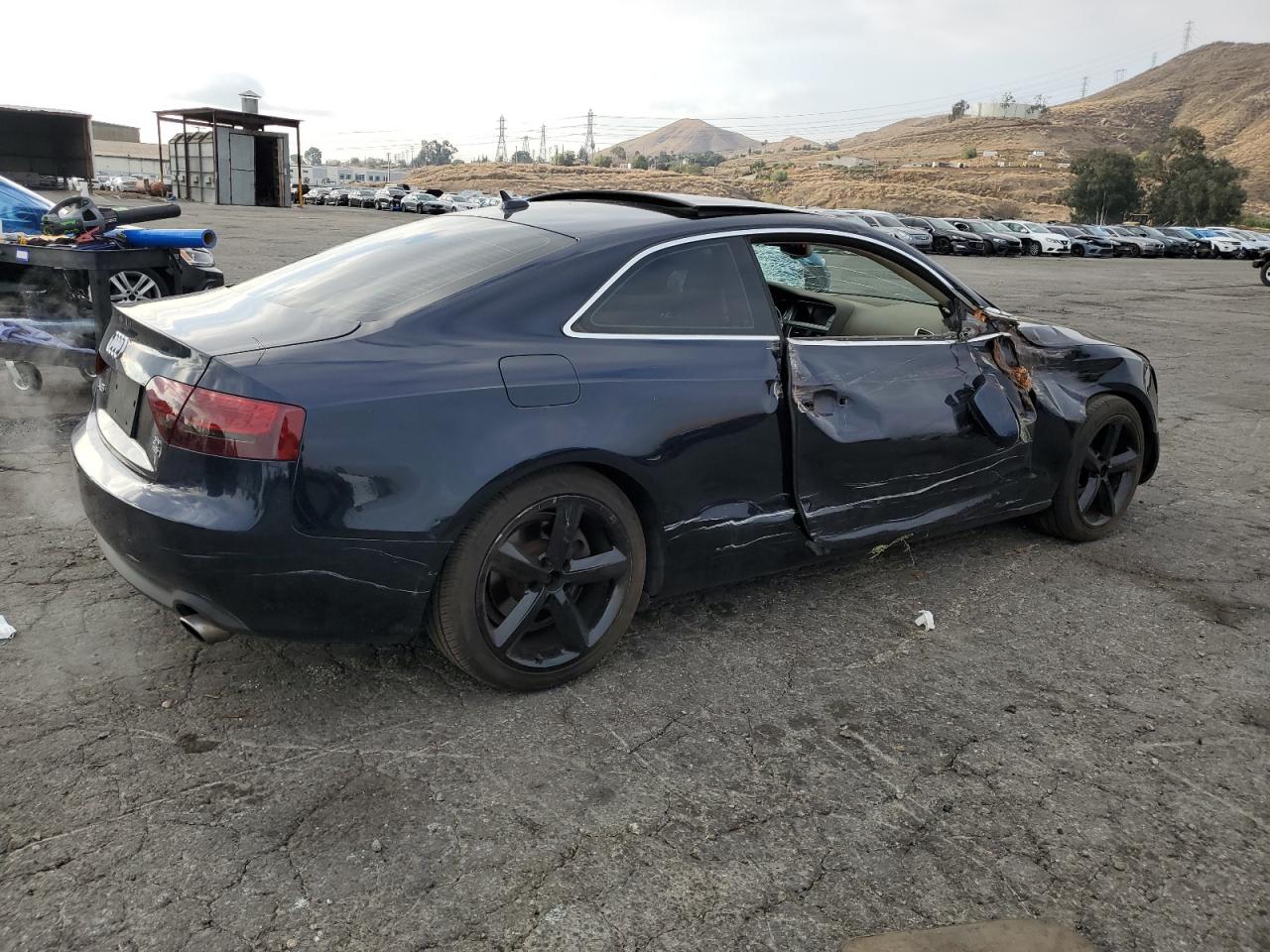 2010 Audi A5 VIN WAUVKAFR4AA079855 Copart auction photo, side / front end damage thumbnail 3
