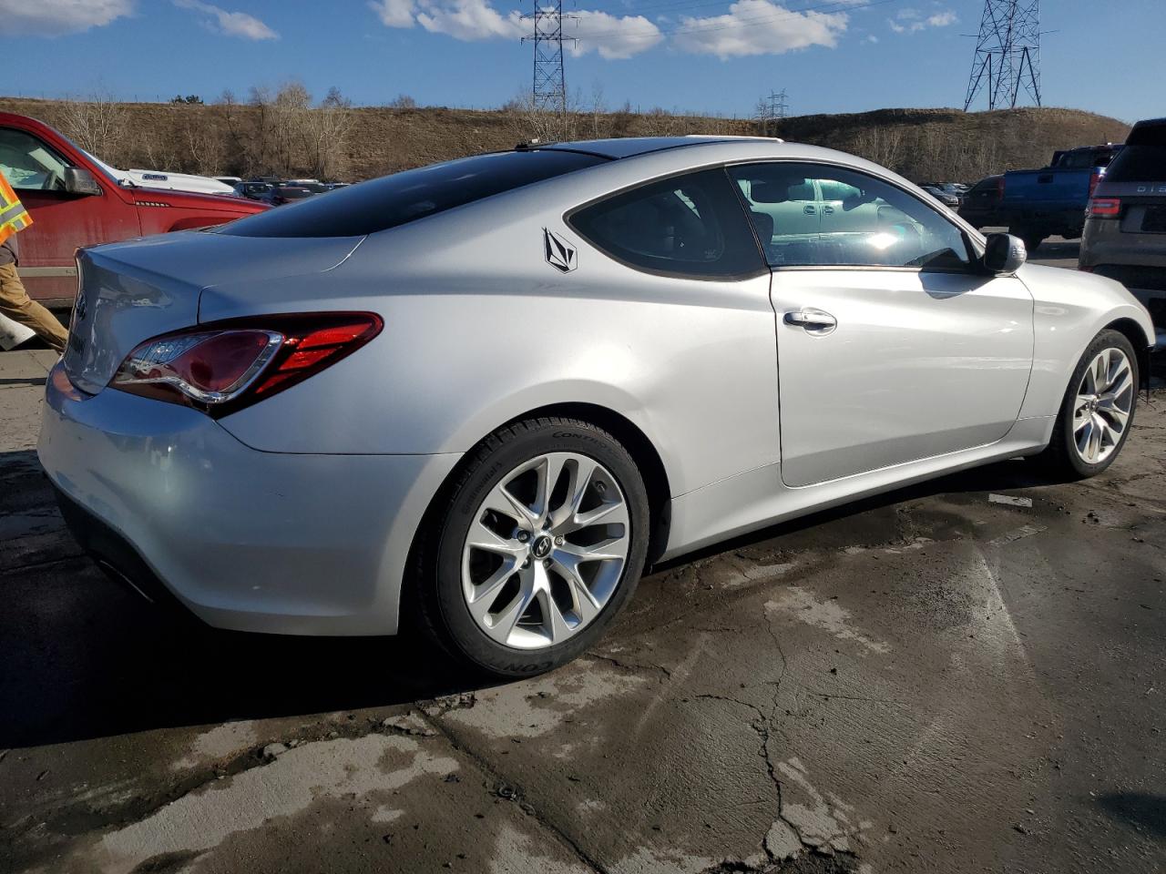 2016 Hyundai Genesis VIN KMHHT6KJ7GU134070 Copart auction photo, front end damage thumbnail 3