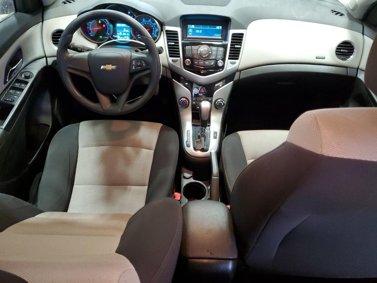 2016 Chevrolet Cruze VIN 1G1PC5SGXG7188159 Copart auction photo, side damage thumbnail 8