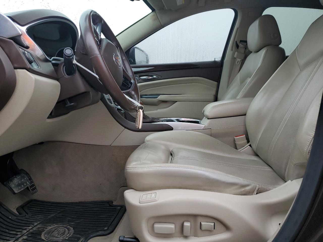 2015 Cadillac SRX VIN 3GYFNBE30FS535738 Copart auction photo, front end damage thumbnail 7