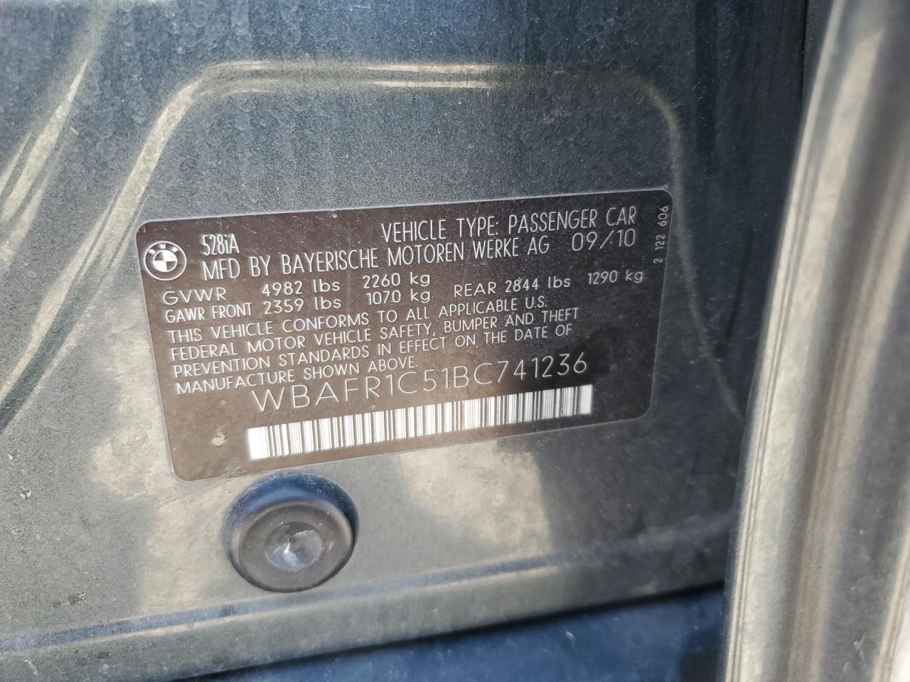 2011 BMW 5er VIN WBAFR1C51BC741236 Copart auction photo, front end damage thumbnail 15