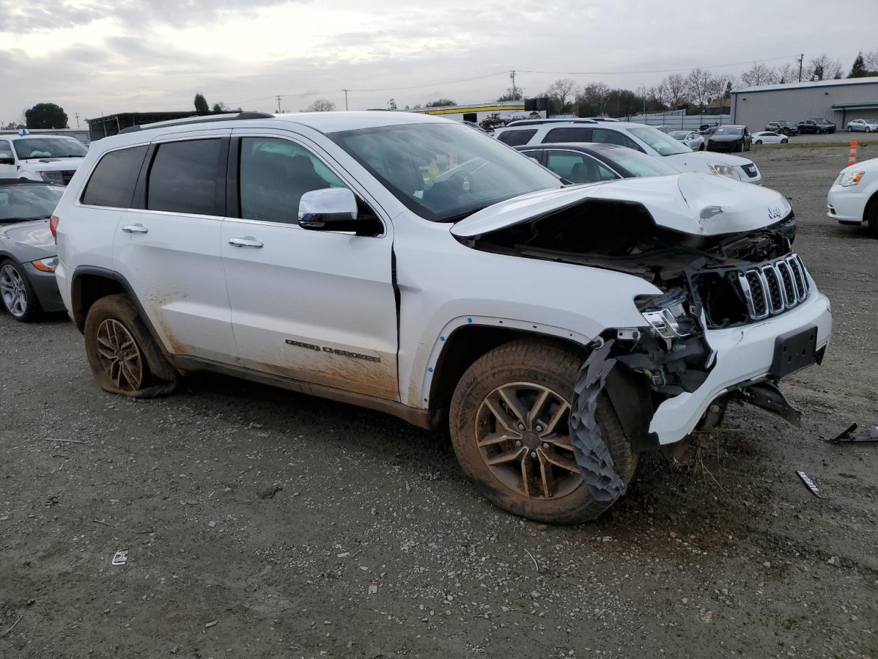 2019 Jeep Grand Cherokee VIN 1C4RJFBG4KC703040 Copart auction photo, front end damage thumbnail 4