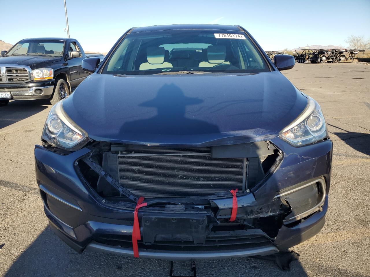 2018 Hyundai Santa Fe VIN 5XYZT3LB6JG527873 Copart auction photo, front end damage thumbnail 5