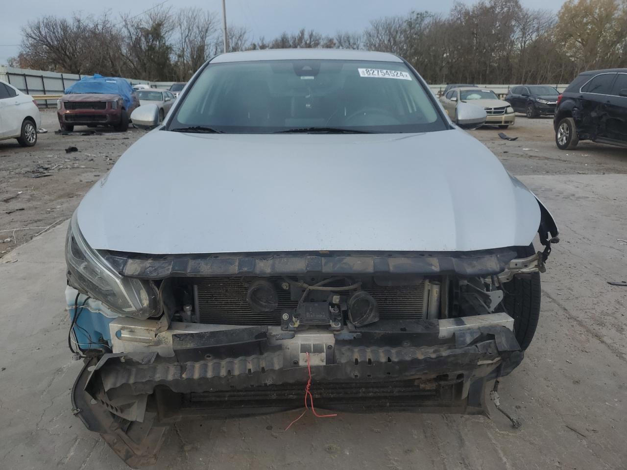 2019 Nissan Altima VIN 1N4BL4EV9KC235337 Copart auction photo, front end / minor dent/scratches damage thumbnail 5