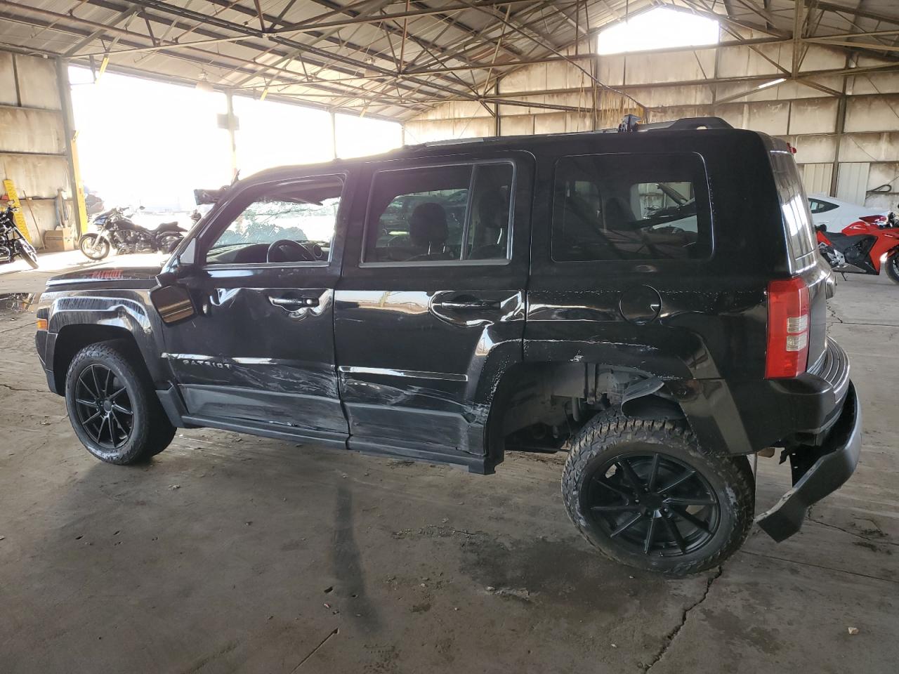 2013 Jeep Liberty (Patriot) VIN 1C4NJPFB8DD158640 Copart auction photo, all over damage thumbnail 2