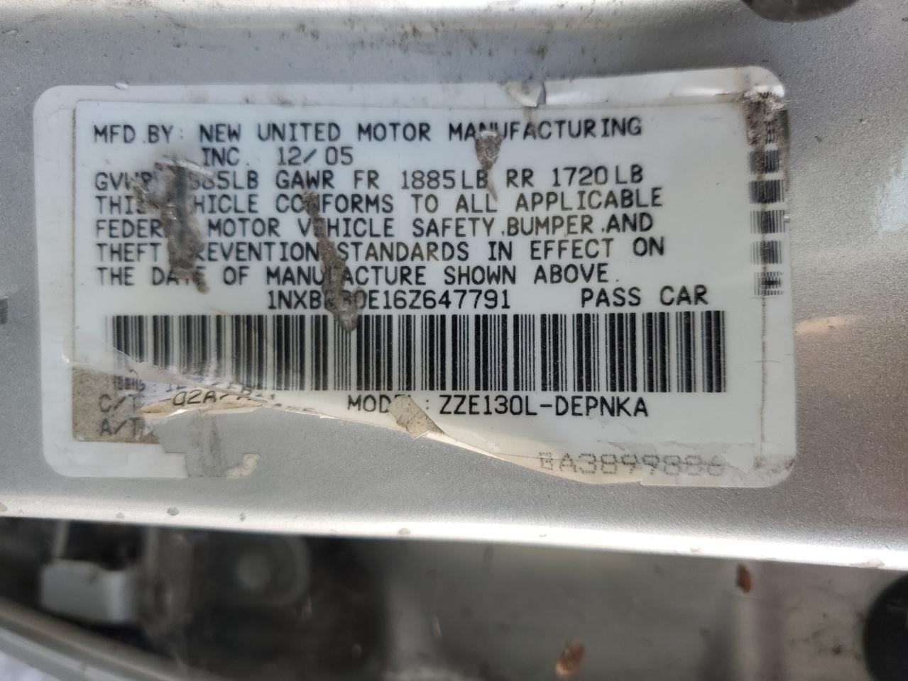 2006 Toyota Corolla VIN 1NXBR30E16Z647791 Copart auction photo, front end / side damage thumbnail 14