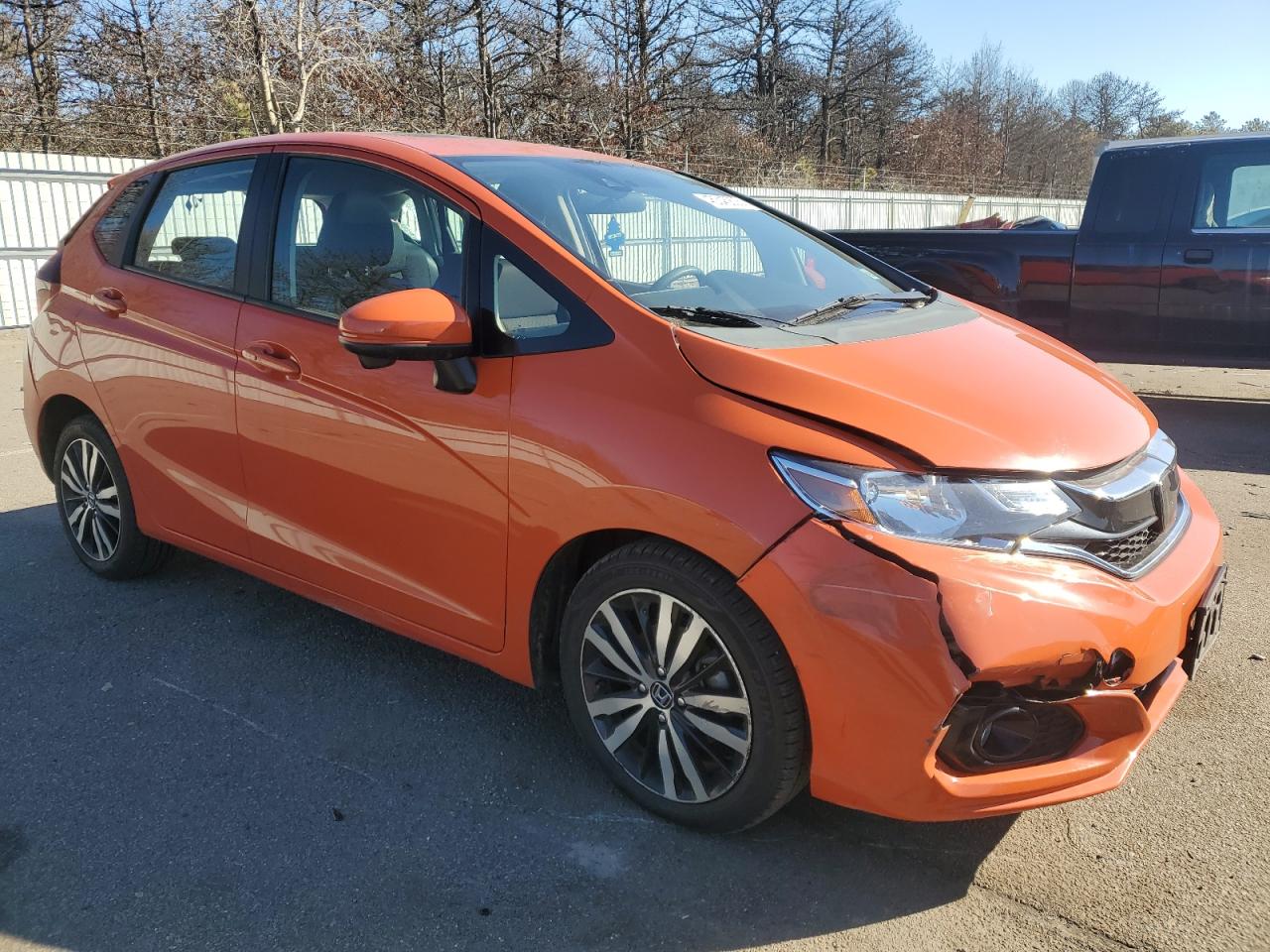 2019 Honda Fit VIN 3HGGK5H80KM705818 Copart auction photo, rear end / minor dent/scratches damage thumbnail 4