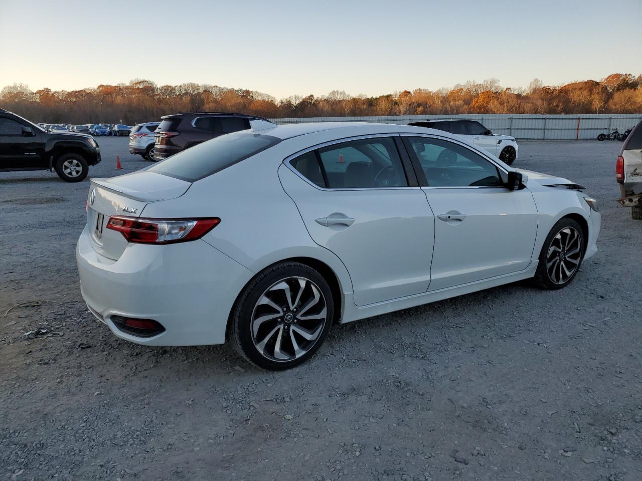 2018 Acura ILX VIN 19UDE2F48JA001306 Copart auction photo, front end damage thumbnail 3