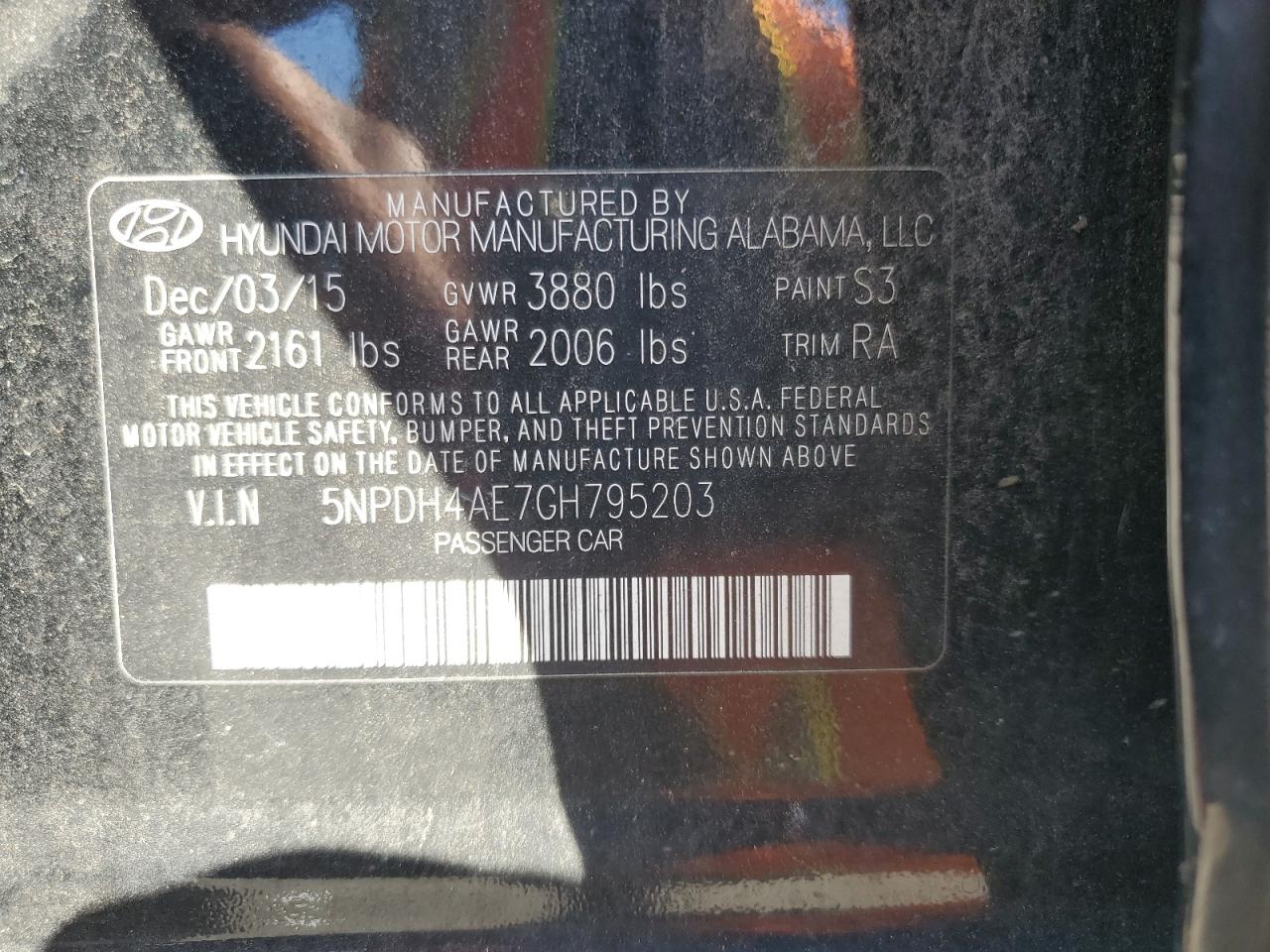 2016 Hyundai Elantra VIN 5NPDH4AE7GH795203 Copart auction photo, vandalism damage thumbnail 12