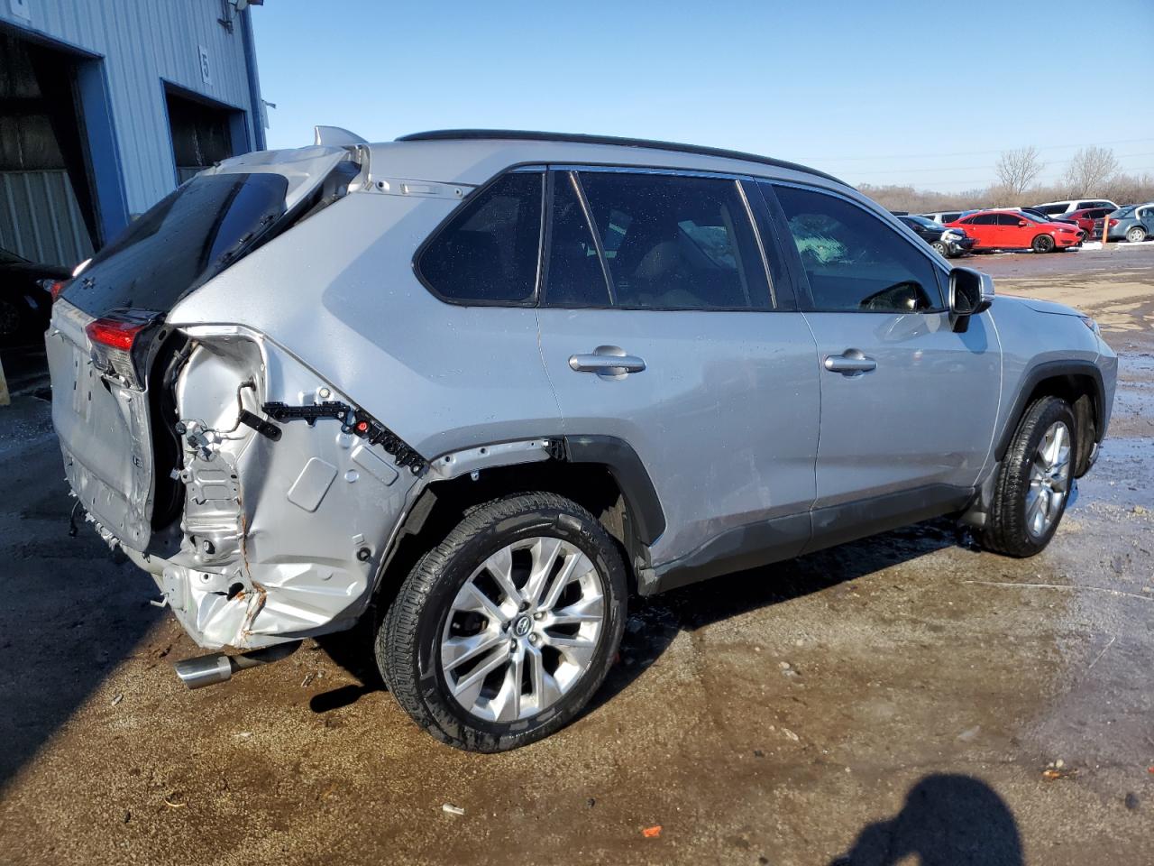 2020 Toyota RAV 4 VIN 2T3A1RFV4LW133675 Copart auction photo, rear end damage thumbnail 3