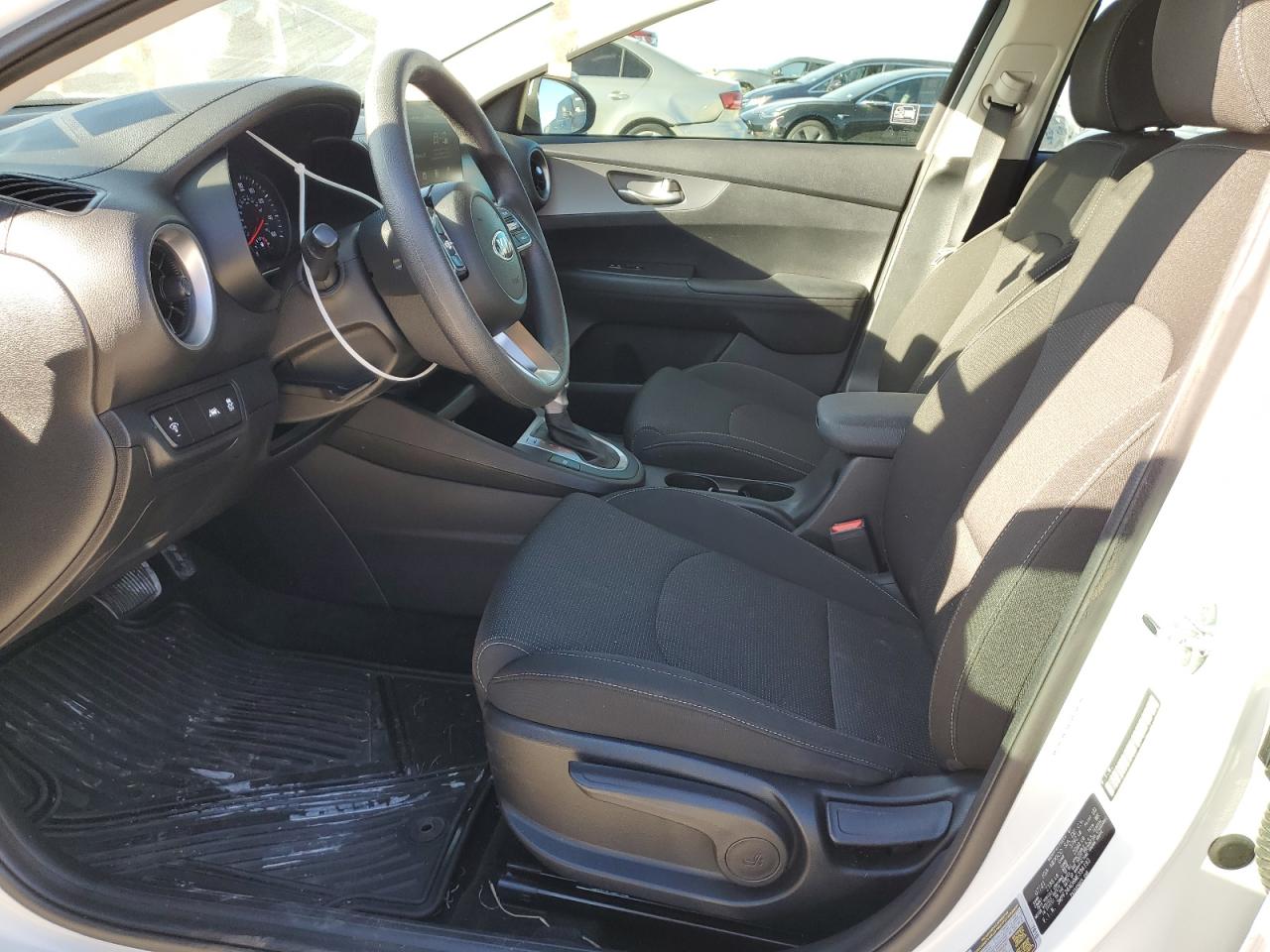 2021 KIA Forte VIN 3KPF24AD6ME394193 Copart auction photo, front end damage thumbnail 7