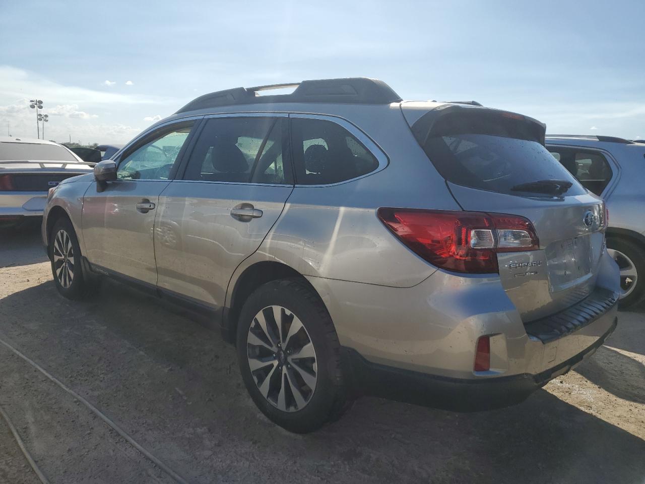 2015 Subaru Outback VIN 4S4BSBJC7F3209780 Copart auction photo, water/flood damage thumbnail 2