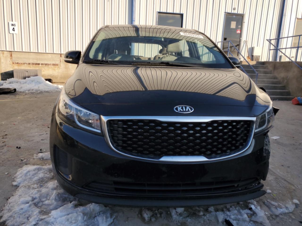 2016 KIA Sedona VIN KNDMA5C10G6120419 Copart auction photo, front end damage thumbnail 5