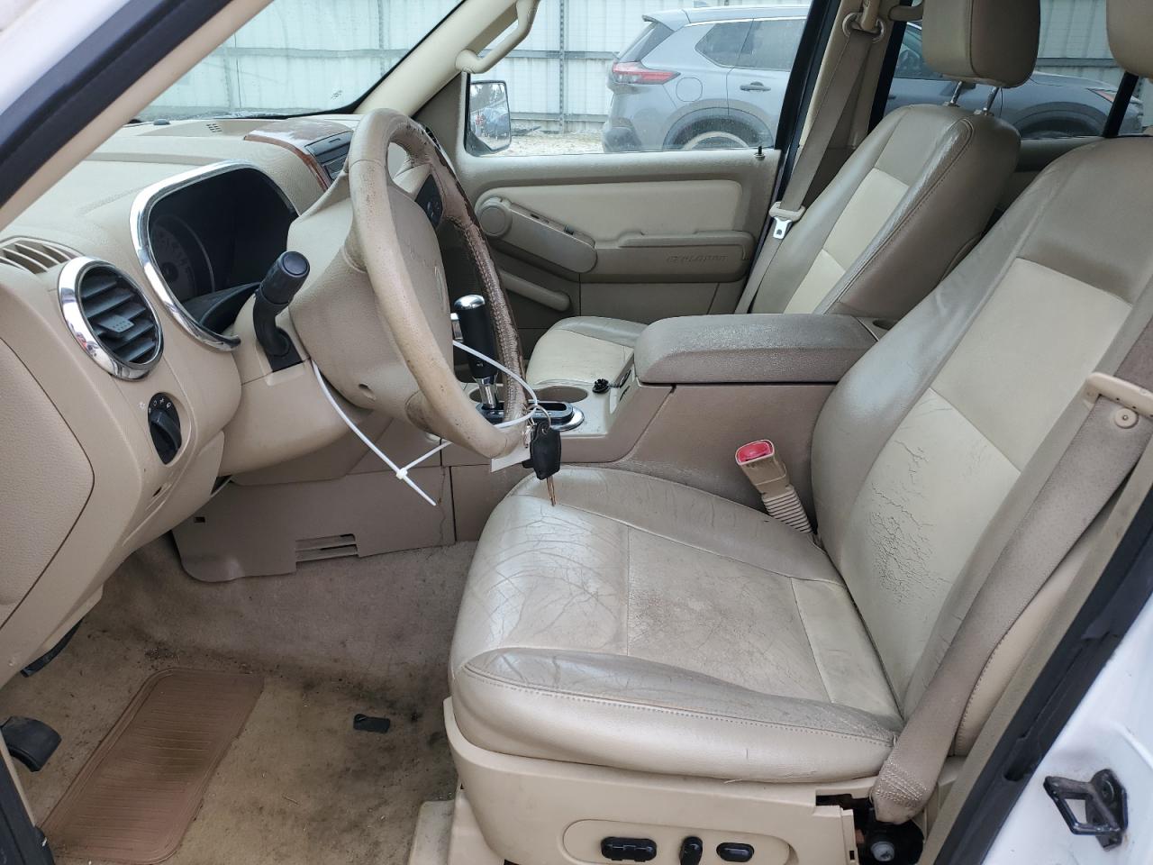2007 Ford Explorer VIN 1FMEU74E37UA78666 Copart auction photo, front end damage thumbnail 7