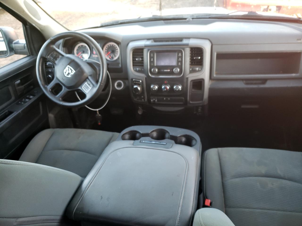 2016 RAM 1500 VIN 1C6RR7FG0GS357890 Copart auction photo, front end / minor dent/scratches damage thumbnail 8