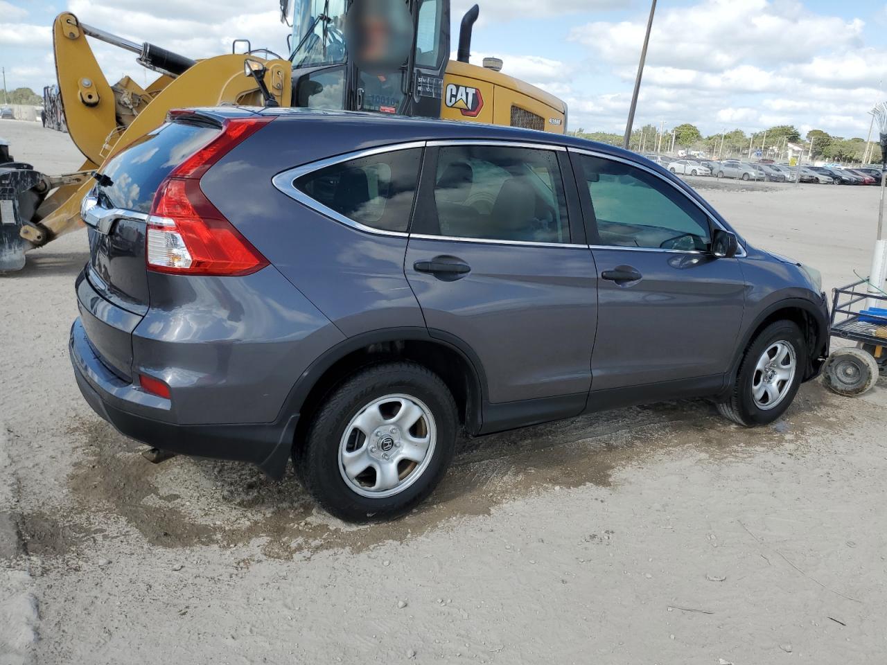 2015 Honda CR-V VIN 3CZRM3H38FG700648 Copart auction photo, front end / minor dent/scratches damage thumbnail 3