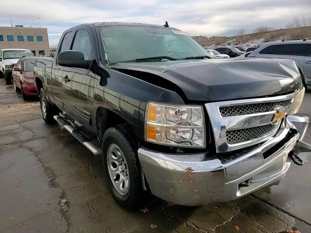 2013 Chevrolet Silverado VIN 1GCRKSEA5DZ232657 Copart auction photo, front end / rear end damage thumbnail 13