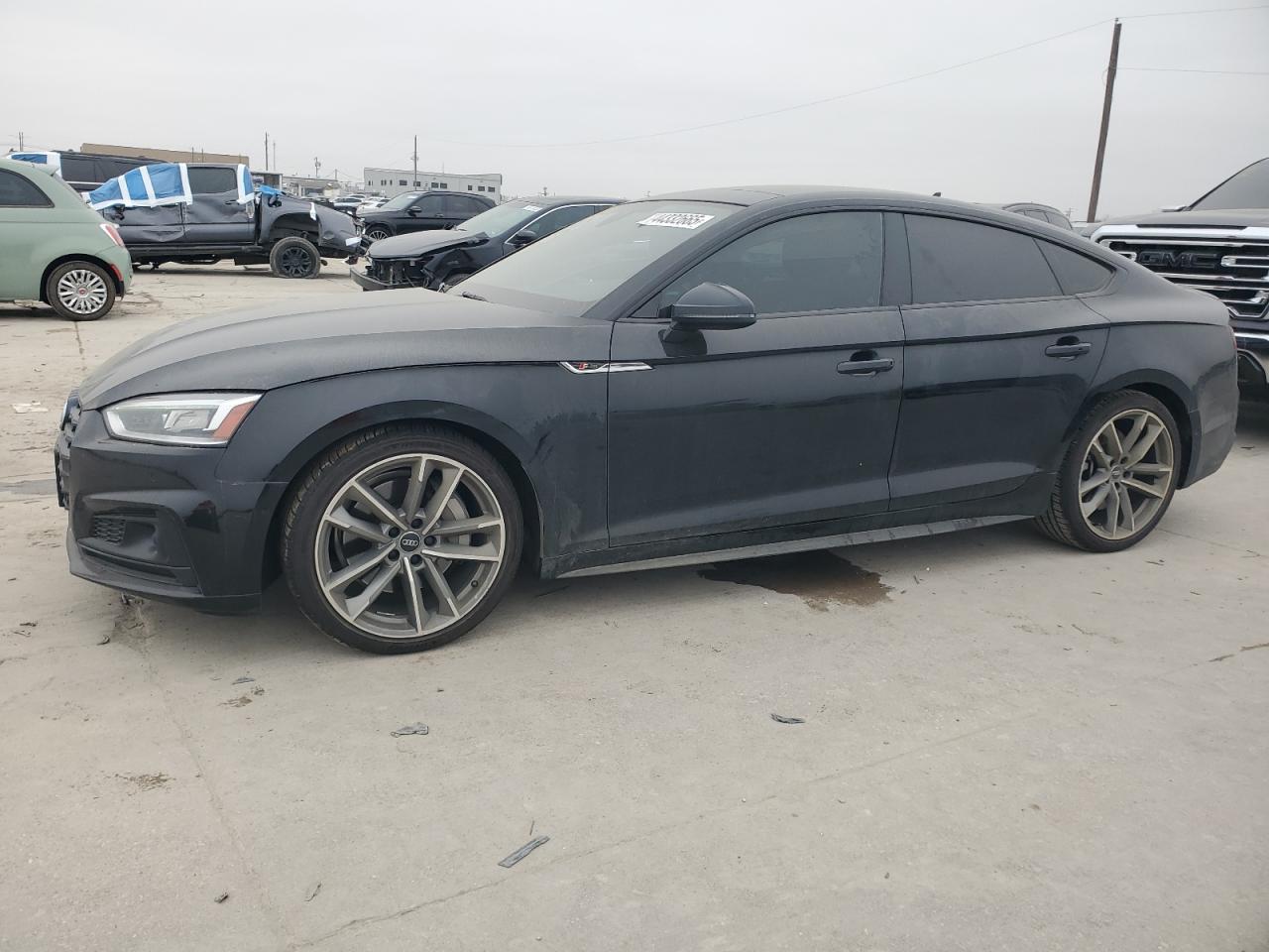 2019 Audi A5 VIN WAUFNCF52KA043216