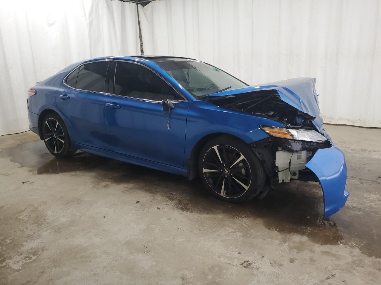 2019 Toyota Camry VIN 4T1B61HK4KU276837 Copart auction photo, front end / side damage thumbnail 4