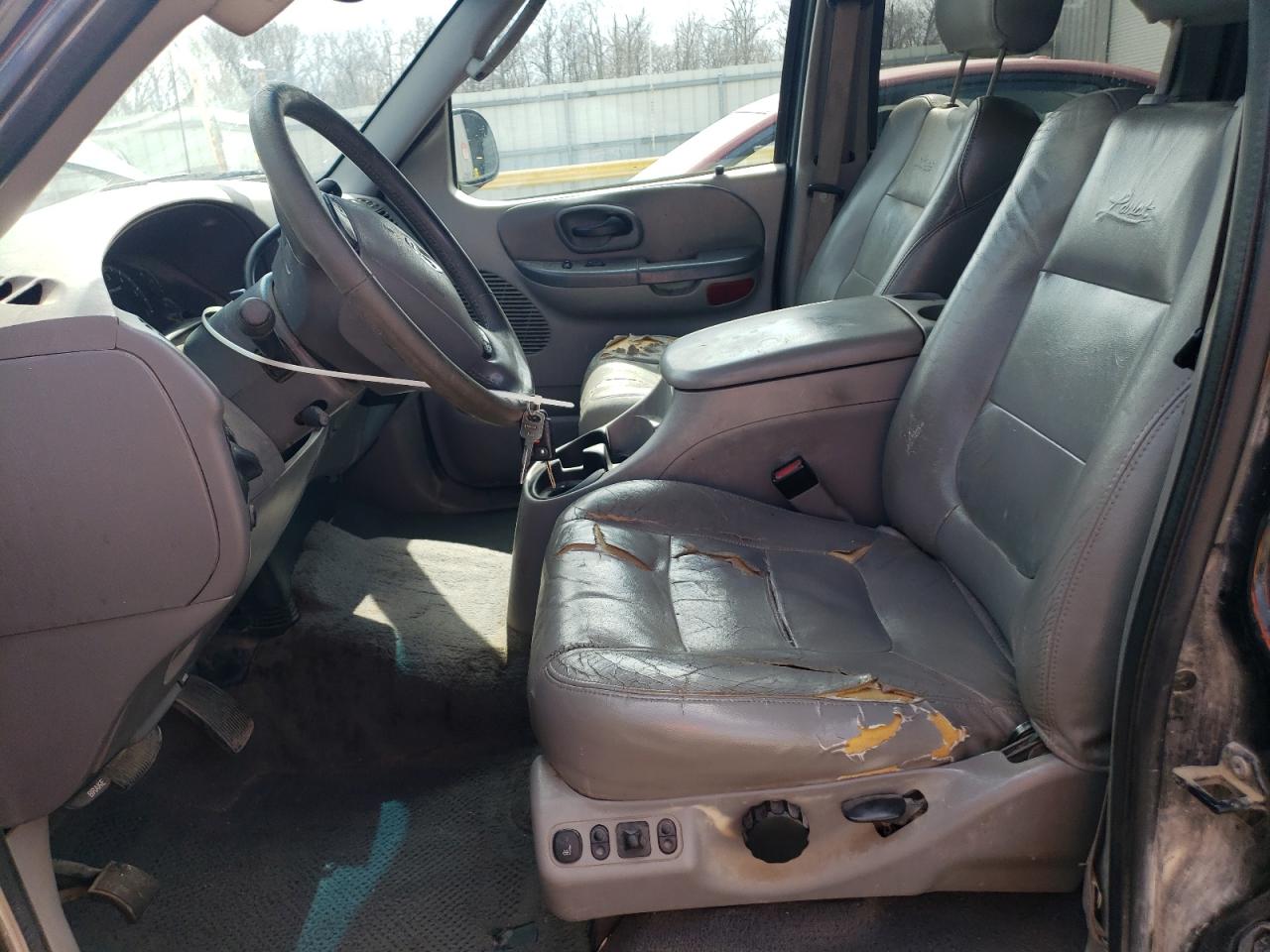 2003 Ford F-150 VIN 1FTRW07L53KC70209 Copart auction photo, side / hail damage thumbnail 7