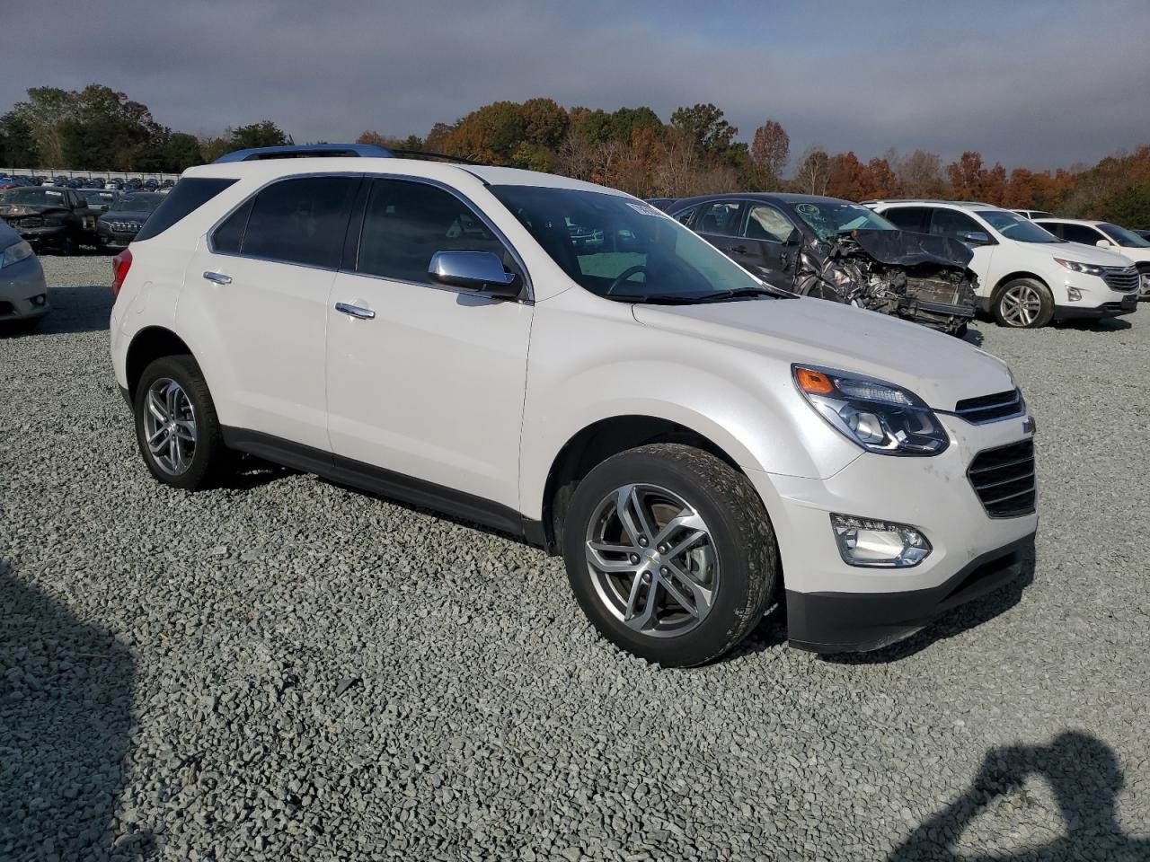2017 Chevrolet Equinox VIN 2GNALDEK6H1524970 Copart auction photo, rear end damage thumbnail 4