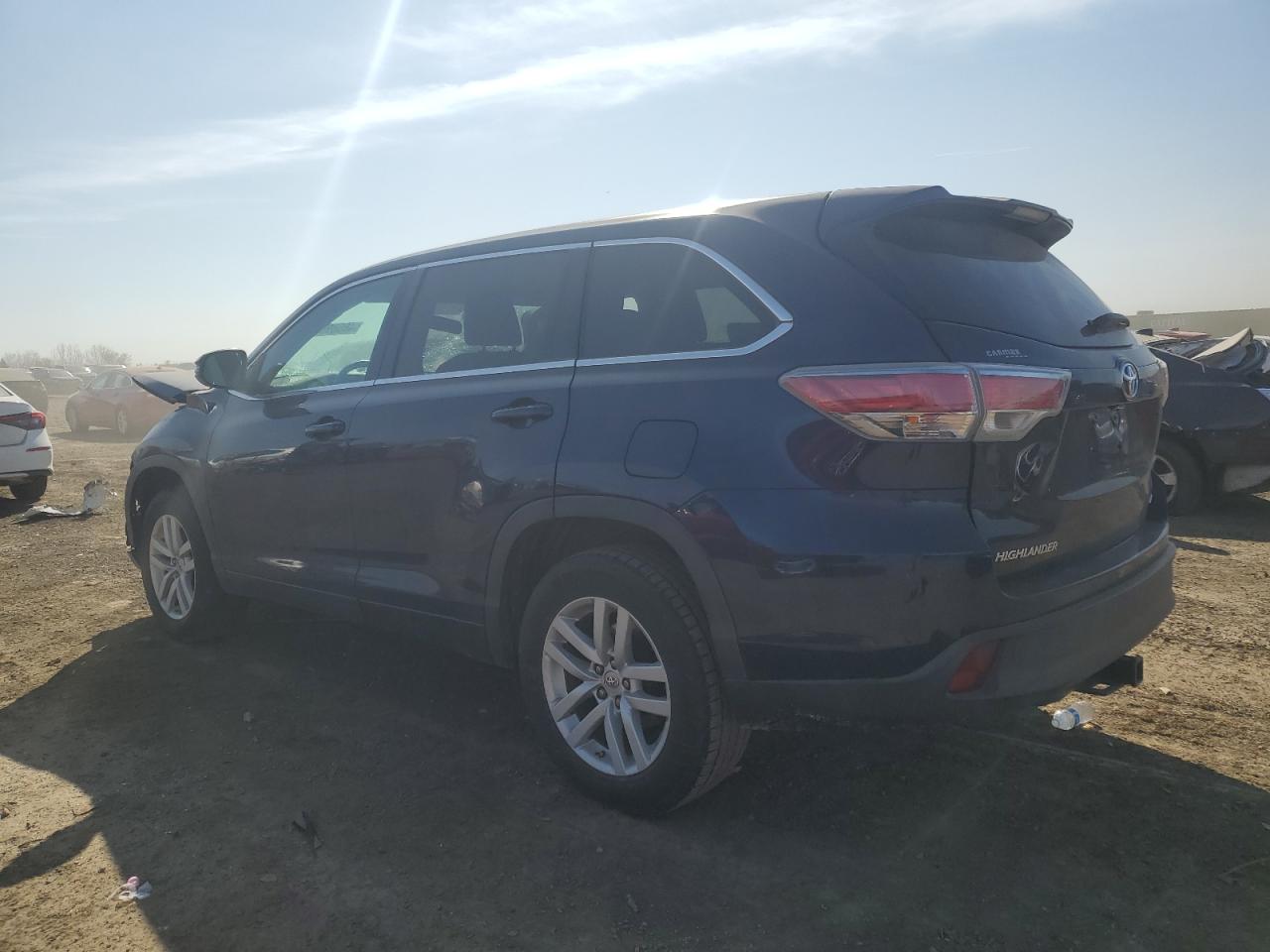 2014 Toyota Highlander VIN 5TDZARFH5ES005169 Copart auction photo, front end / side damage thumbnail 2