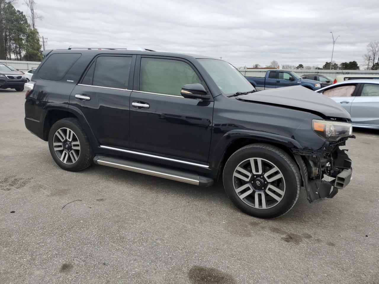 2015 Toyota 4Runner VIN JTEZU5JR4F5100809 Copart auction photo, front end damage thumbnail 4