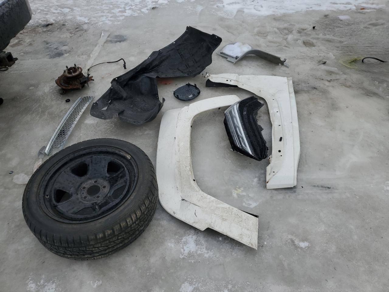 2008 Jeep Liberty (North America) VIN 1J8GN28K18W232562 Copart auction photo, front end / side damage thumbnail 13