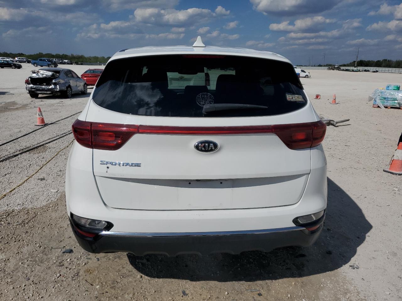 2020 KIA Sportage VIN KNDPM3ACXL7631542 Copart auction photo, front end / side damage thumbnail 6